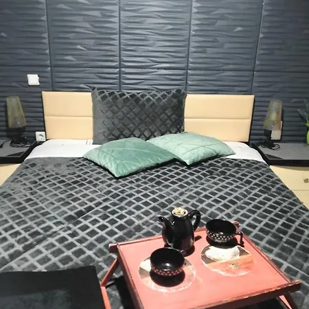 Velvet Story * 特里卡拉